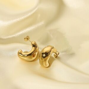 18K Gold Plated Huggie Earrings*Modern Minimalist DaintyWaterproof*LWe376